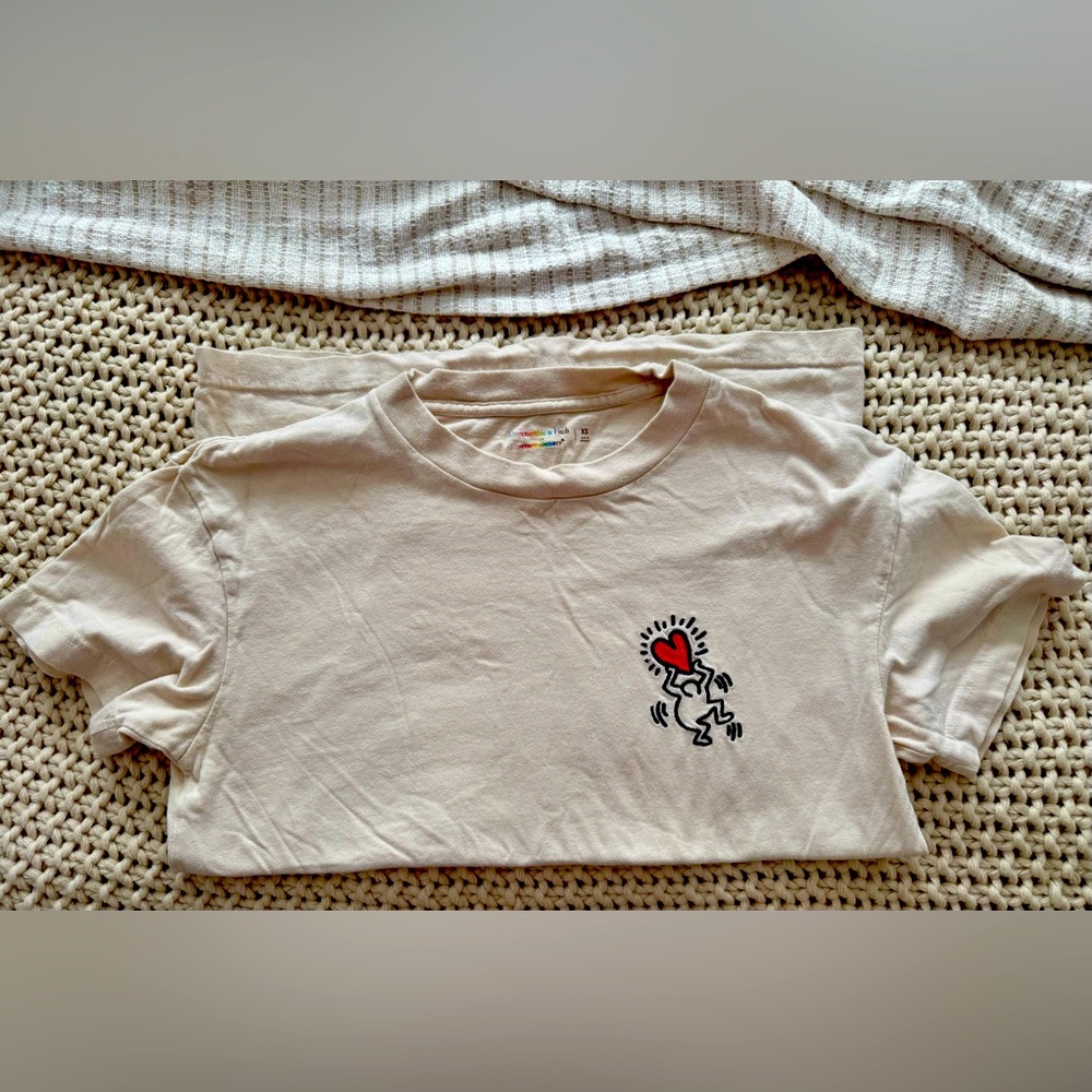 Abercrombie & Fitch The Trevor Project T-Shirt, Men’s size XS